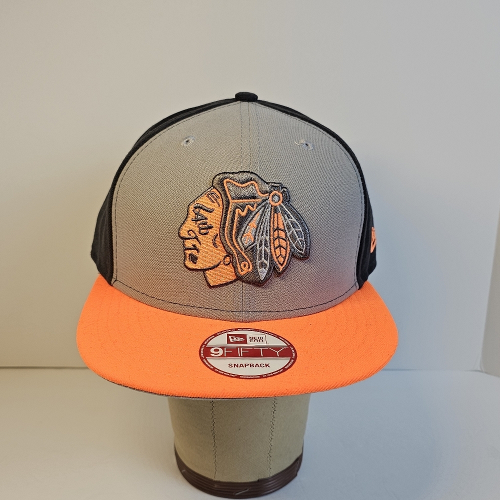 New Era Chicago Blackhawks 9 FIFTY Snapback Hat Gray Orange Colorway, HTF‎ NHL